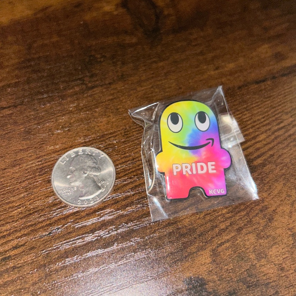 Pride Peccy Pin